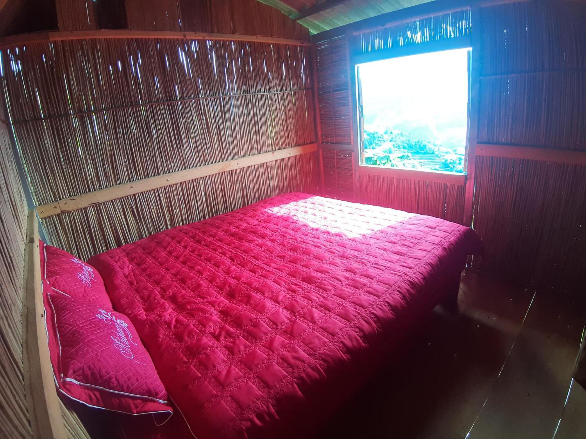 Indigenous Homestay- Trek- Food- Bus Mu Cang Chai Szoba fotó