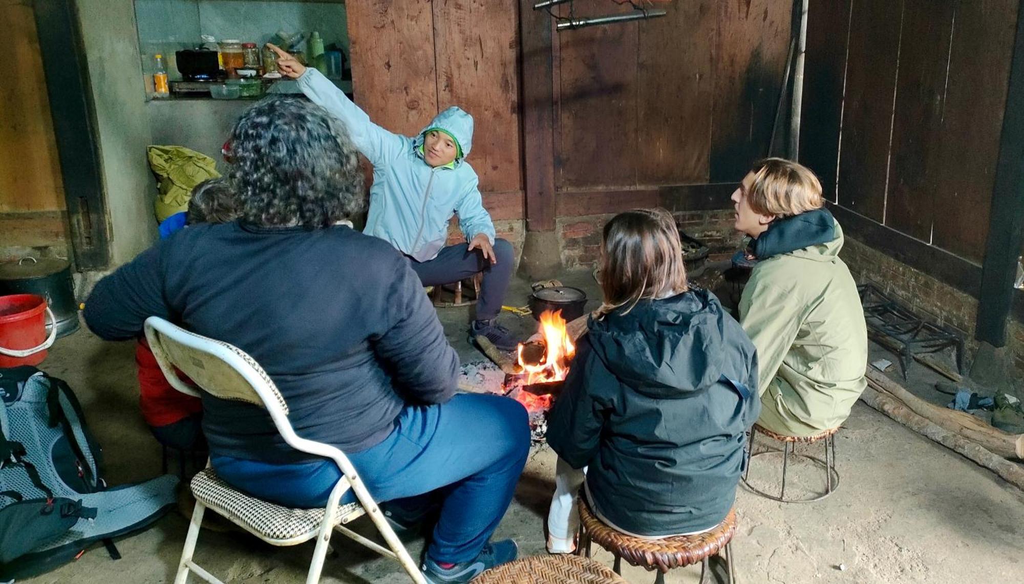 Indigenous Homestay- Trek- Food- Bus Mu Cang Chai Kültér fotó